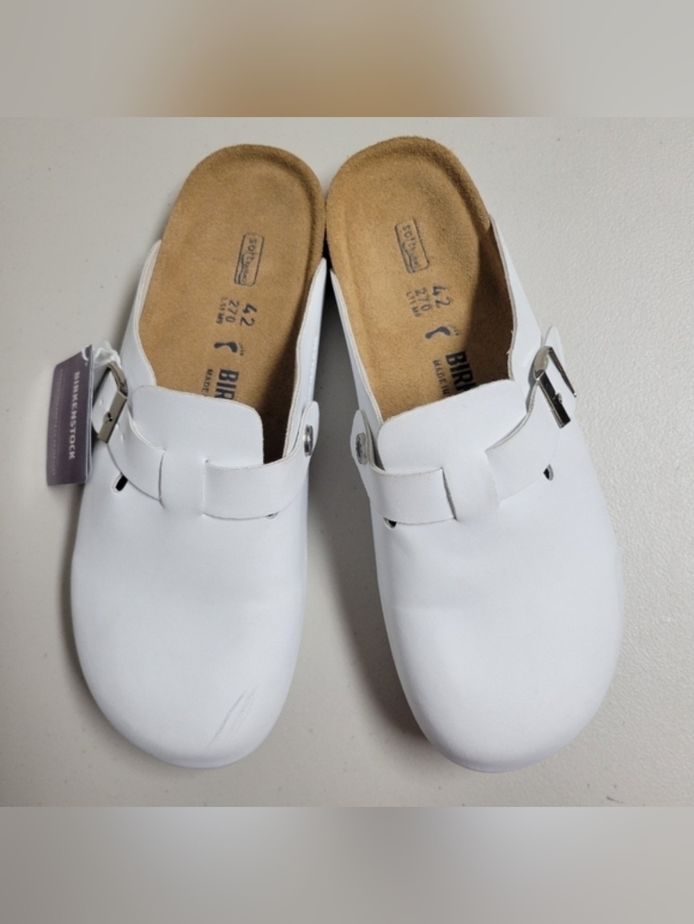 Birkenstock NWT white Boston Soft Footbed Clogs Size 42.
